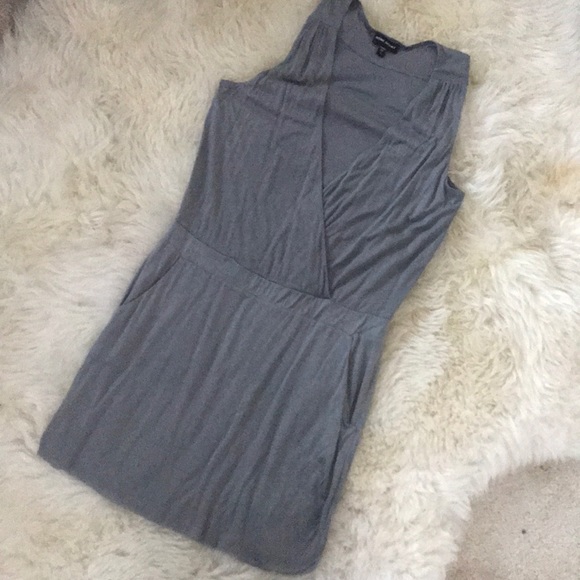 BEBE Sport Deep plunge Dress - Picture 4 of 6